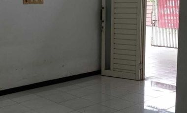 Disewakan rumah siap huni lingkungan nyaman Jaya Maspion, Sidoarjo