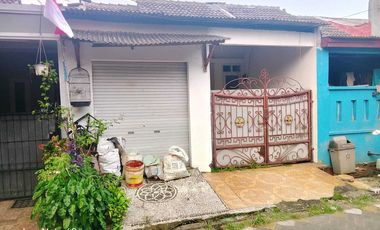 Di jual cepat rumah+kios di Bekasi Timur regensi