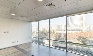 Oficina en Arriendo en A pasos del Parque Arauco