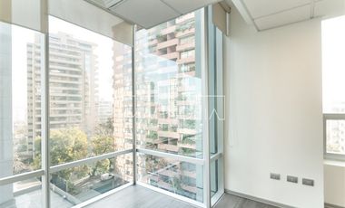 Oficina en Arriendo en A pasos del Parque Arauco