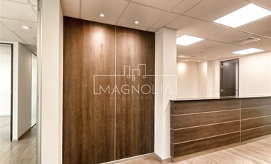 Oficina en Arriendo en A pasos del Parque Arauco