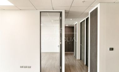 Oficina en Arriendo en A pasos del Parque Arauco