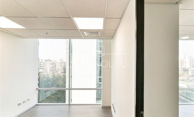 Oficina en Arriendo en A pasos del Parque Arauco