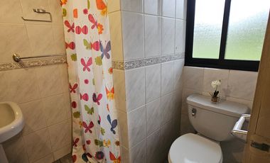 MQ// ARRIENDO CASA 5D/4B/4E, PISCINA, QUINCHO, PINGUERAL