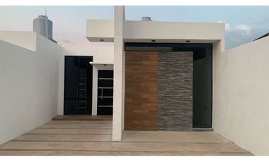 Casa en preventa a unos pasos de DOMINO'S 17 OTE