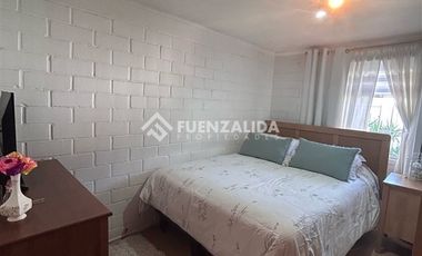 Casa en Venta en Av. tte.cruz con Ancahual