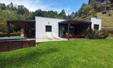 VENTA de FINCAS en EL RETIRO