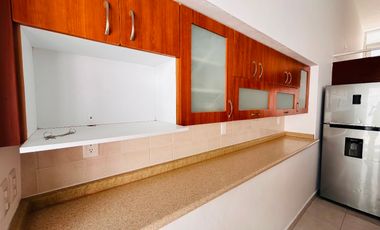 Casa amueblada con alberca - SM 11 Ubicación privilegiada cerca de zona hotelera
