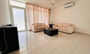 Casa amueblada con alberca - SM 11 Ubicación privilegiada cerca de zona hotelera