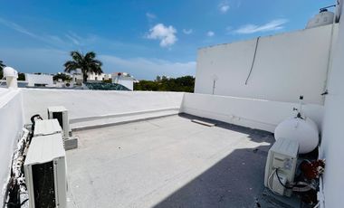 Casa amueblada con alberca - SM 11 Ubicación privilegiada cerca de zona hotelera