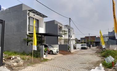 Jual Rumah 2 Lantai Modern Strategis Pinggir Jalan Mustikasari Dekat Tol Bekasi Timur SHM