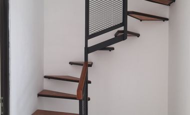 Jual Rumah 2 Lantai Modern Strategis Pinggir Jalan Mustikasari Dekat Tol Bekasi Timur SHM