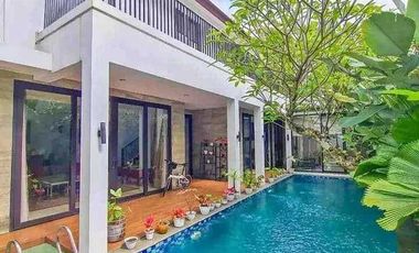 Rumah cantik nyaman di Kemang Dalam Townhouse Exclusive
