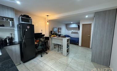 Ph de 1 ambiente reciclado - Apto crédito - Paseo Aldrey