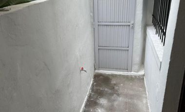 Ph de 1 ambiente reciclado - Apto crédito - Paseo Aldrey