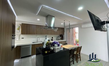 Casa en Venta en Fracc. Residencial Paseo de la Reina, Ánimas, Xalapa