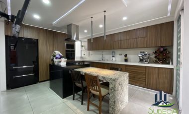 Casa en Venta en Fracc. Residencial Paseo de la Reina, Ánimas, Xalapa