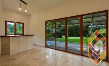 RENTA DE CASA EN HACIENDA VALLE ESCONDIDO
