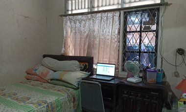 Rumah dekat dengan Tebet Ecopark, Stasiun Cawang, dan MT Haryono