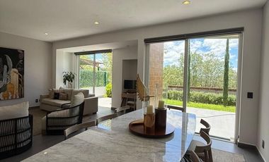 Venta y Renta Casa en Altozano Querétaro