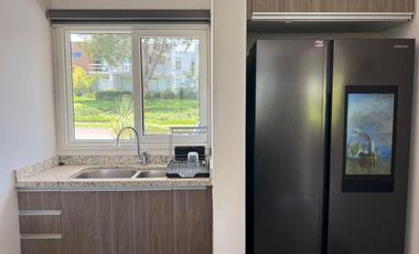 Venta y Renta Casa en Altozano Querétaro