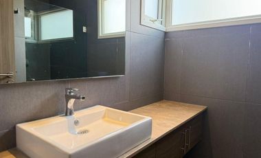 Venta y Renta Casa en Altozano Querétaro