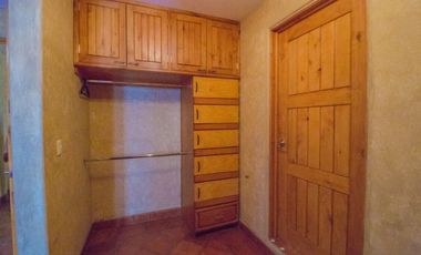 En Venta Casa con departamento en San Miguel – A 10 min caminando al Centro