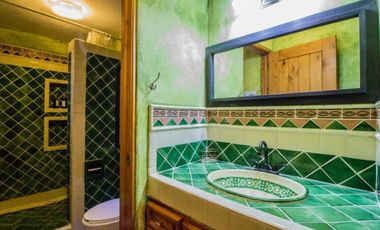 En Venta Casa con departamento en San Miguel – A 10 min caminando al Centro