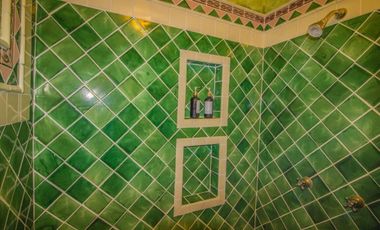 En Venta Casa con departamento en San Miguel – A 10 min caminando al Centro