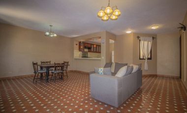 En Venta Casa con departamento en San Miguel – A 10 min caminando al Centro