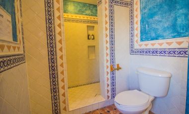 En Venta Casa con departamento en San Miguel – A 10 min caminando al Centro