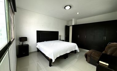 Casa 3 Recámaras en Esquina con Piscina, Temozón