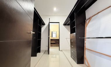 Casa 3 Recámaras en Esquina con Piscina, Temozón