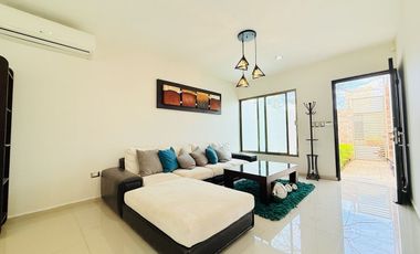 Casa 3 Recámaras en Esquina con Piscina, Temozón