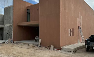 Townhouse 2 Recámaras con Jardín Privado en Temozón Norte