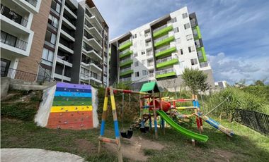 SE ARRIENDA APARTAMENTO-SECTOR PUERTO ESPEJO