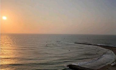 APARTAMENTO EN VENTA EL LAGUITO CON VISTA AL MAR, CARTAGENA