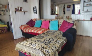 FOCOLARE PROPIEDADES VENDE  CASA SECTOR  RESIDENCIAL