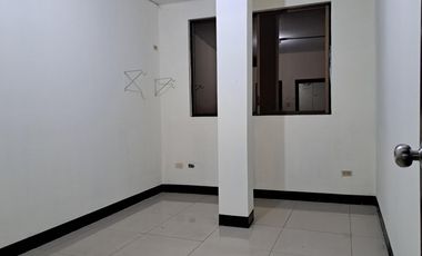 Departamento de 2 hab en 24 ava y Cuenca  SanS
