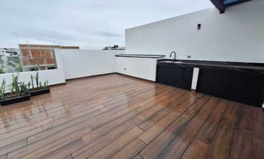 Renta Preciosa Casa Nueva a Estrenar en Lomas zona distrito escolar