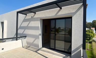 Se vende preciosa casa en Atlixco en Fraccionamiento Finca las Memorias.