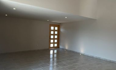 Se vende preciosa casa en Atlixco en Fraccionamiento Finca las Memorias.