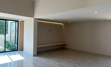 Se vende preciosa casa en Atlixco en Fraccionamiento Finca las Memorias.