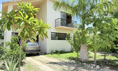 Casa Amueblada en Venta en Privada Residencial en Ucú
