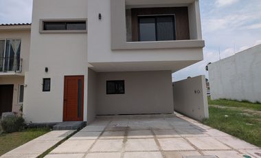 CASA VENTA CORREGIDORA QUERETARO