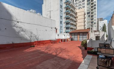 Venta PH 3 ambientes  con dependencia al frente  en Villa Urquiza.