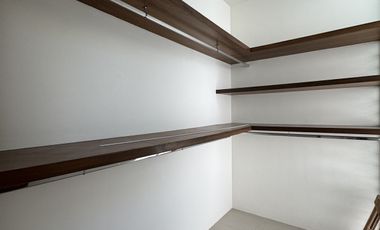 Casa en Venta o Renta en Privada Allegra. Zona Cabo Norte