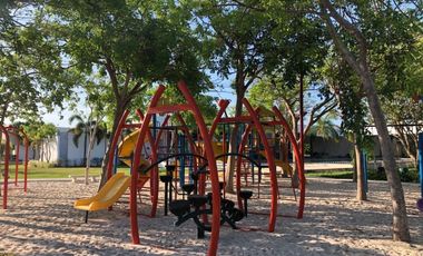 Casa en Venta o Renta en Privada Allegra. Zona Cabo Norte