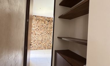 Casa en Venta o Renta en Privada Allegra. Zona Cabo Norte