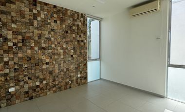 Casa en Venta o Renta en Privada Allegra. Zona Cabo Norte